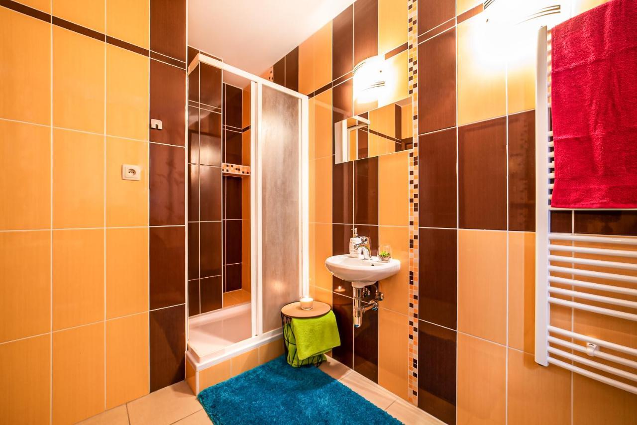 Apartman Tulanie 62 Kamzik Donovaly 2 Izbovy Mezonet Deluxe Parkovanie V Podzemnej Garazi Zdarma Exterior photo